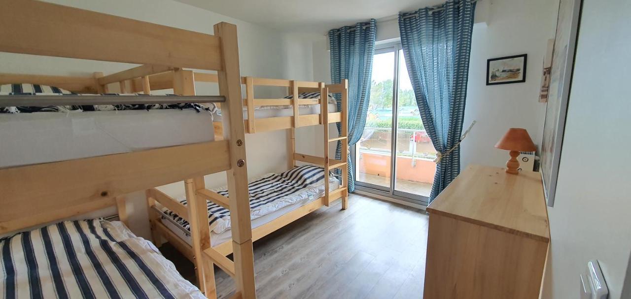Appartement Vue Sur Mer Et Port Grandcamp-Maisy Bagian luar foto