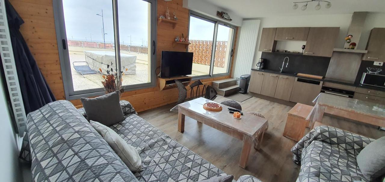 Appartement Vue Sur Mer Et Port Grandcamp-Maisy Bagian luar foto